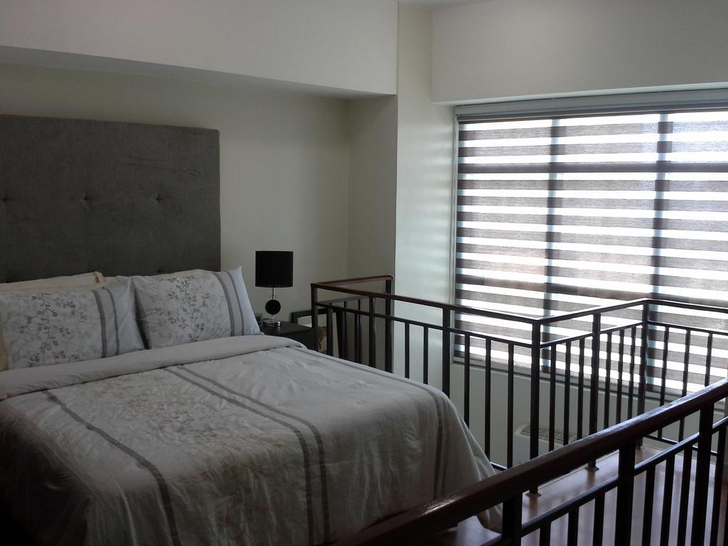 Eton Parkview Apartment Makati City Exterior photo