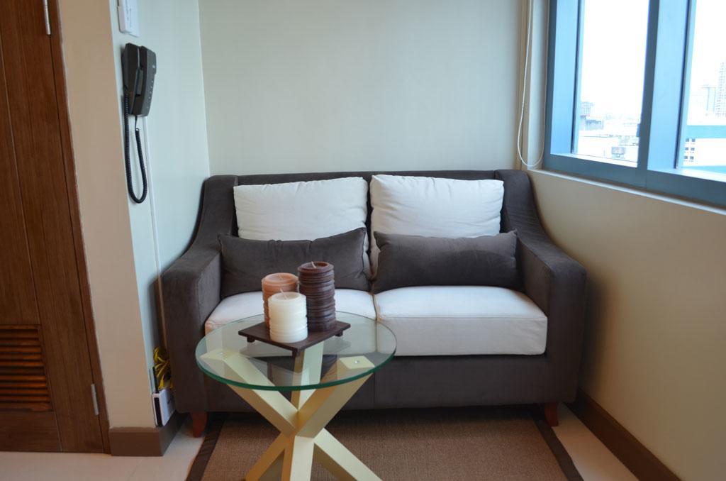 Eton Parkview Apartment Makati City Exterior photo