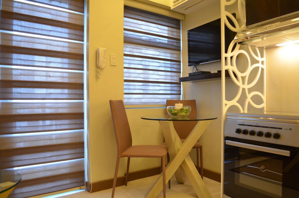 Eton Parkview Apartment Makati City Exterior photo