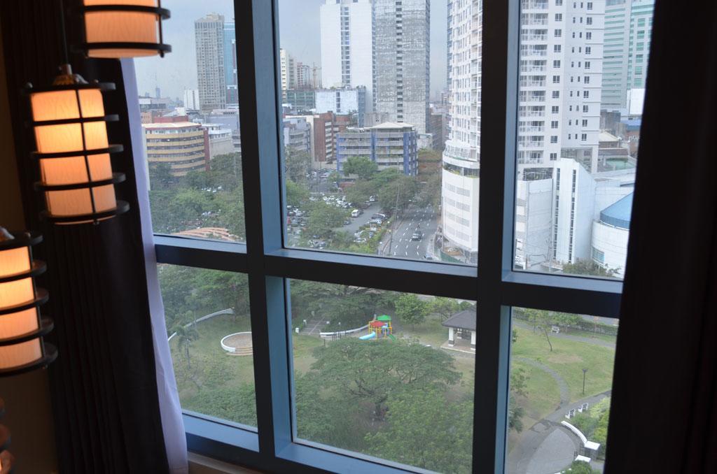 Eton Parkview Apartment Makati City Exterior photo