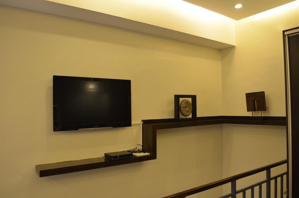 Eton Parkview Apartment Makati City Exterior photo